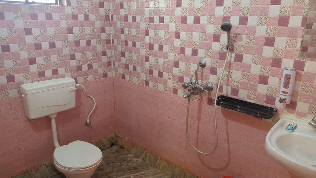 Photo of Bedroom in Santiniketan