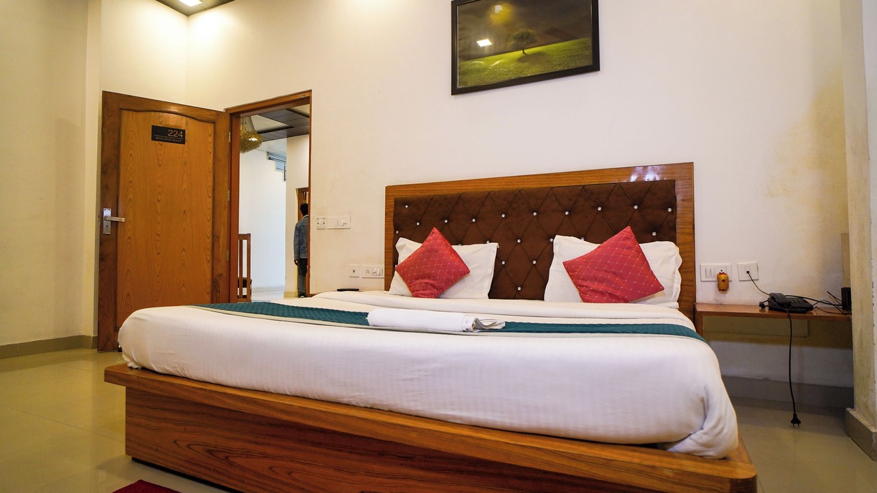 Photo of Bedroom in Ramnagar