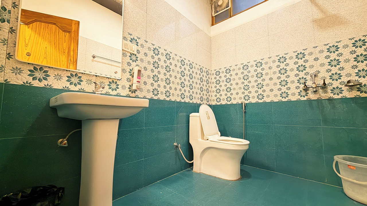 Photo of Bathroom in Ramnagar
