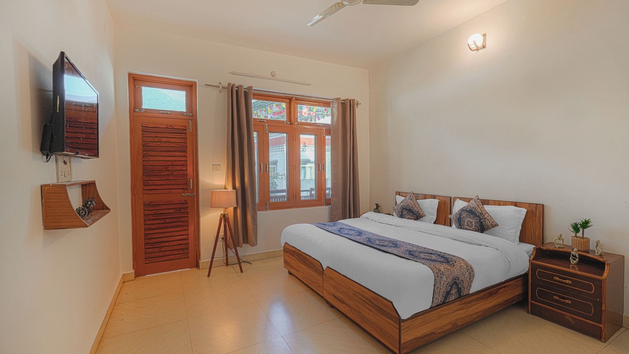 Photo of Bedroom in Suja