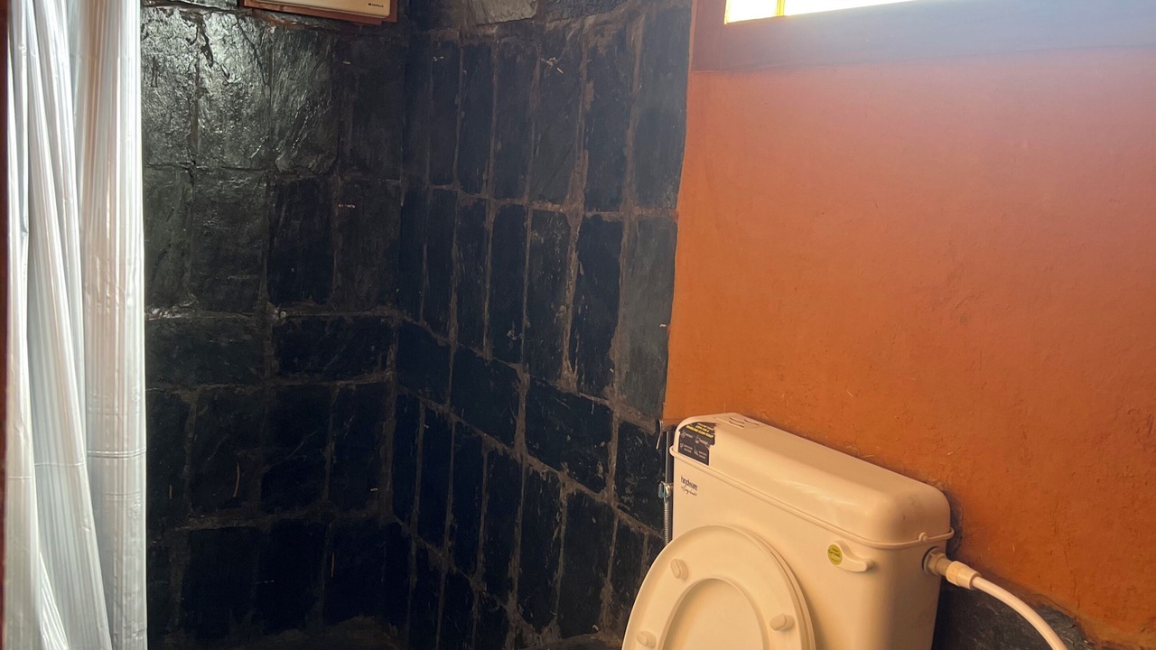 Photo of Bathroom in Gunehr