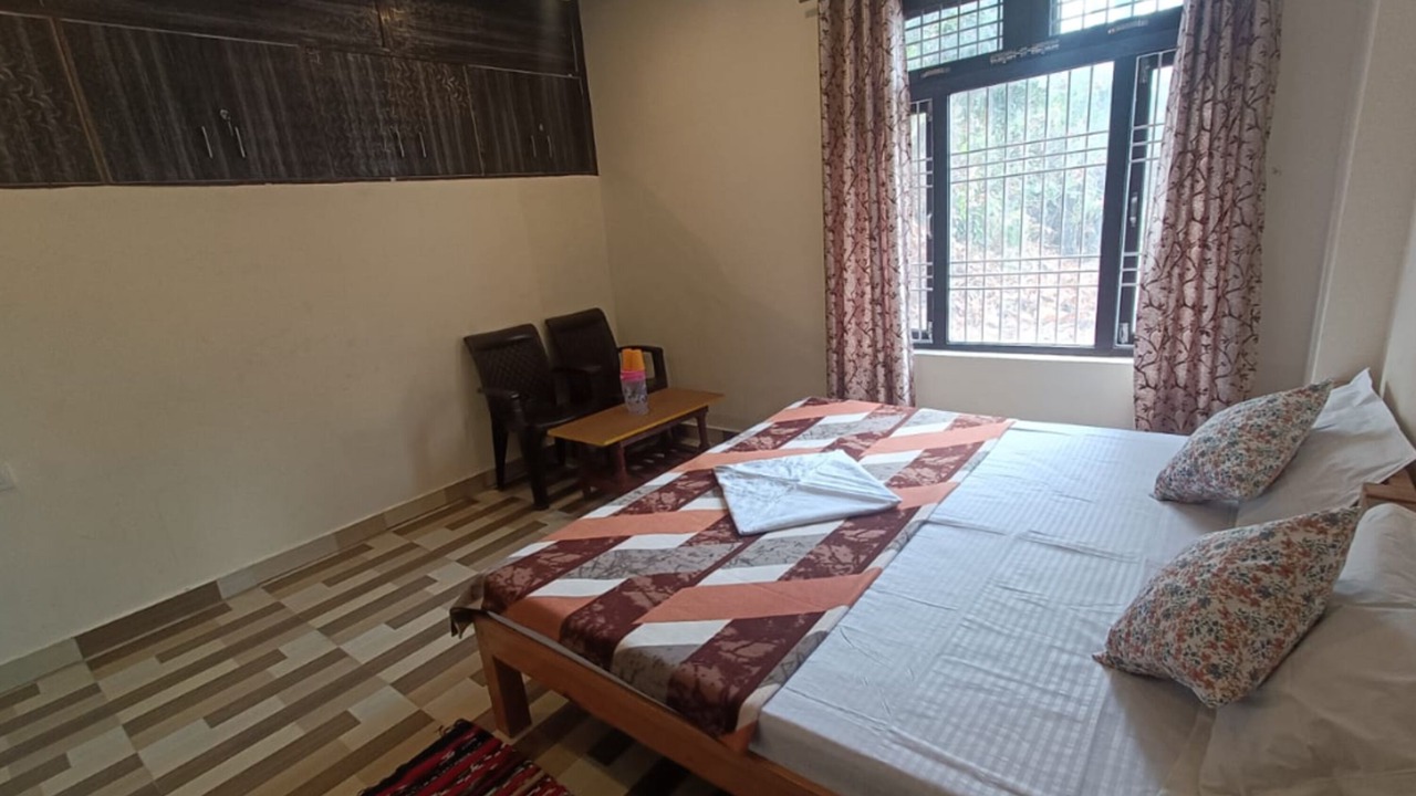 Photo of Bedroom in Majkhali