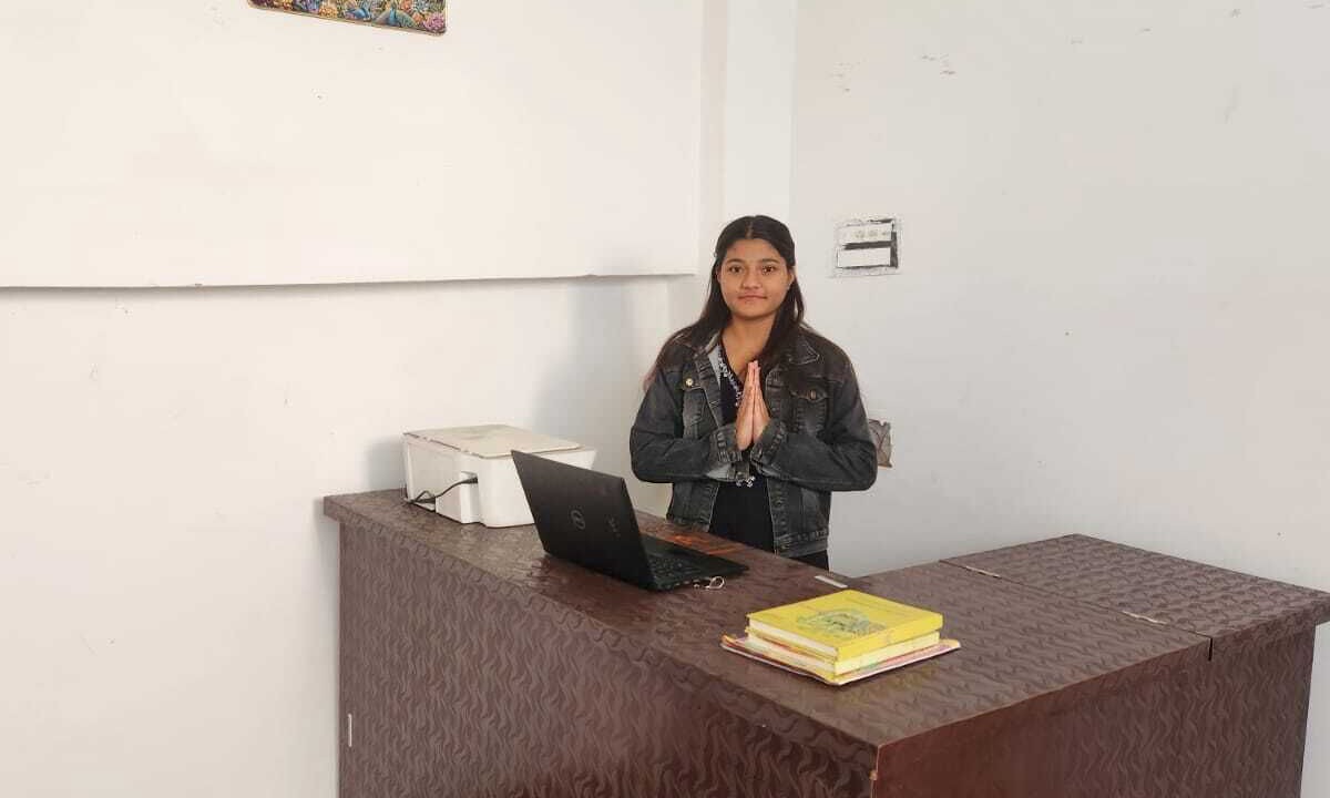 Photo of Bedroom in Etah