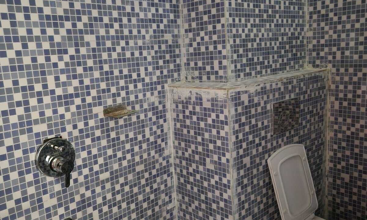 Photo of Bathroom in Etah