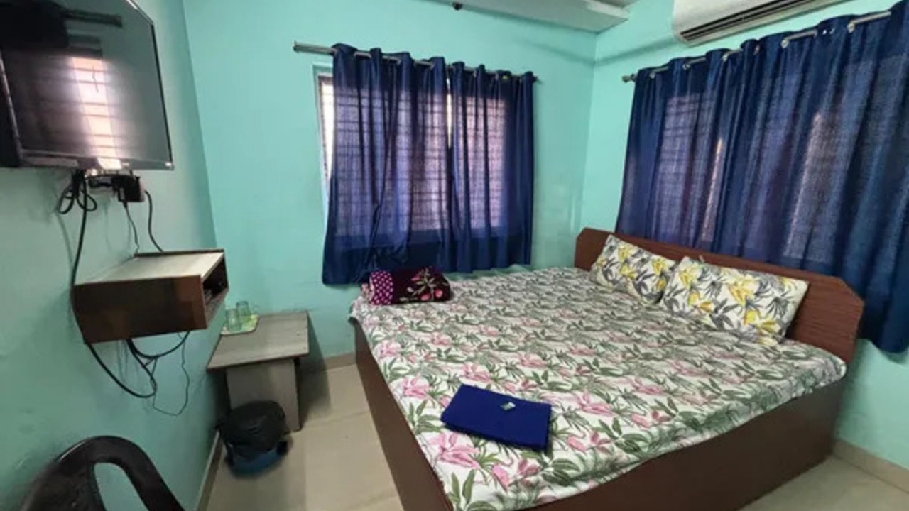 Photo of Bedroom in Mukundapur