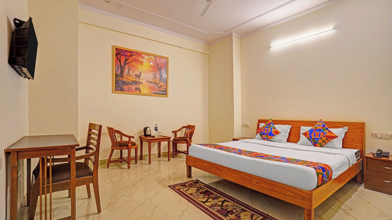 Photo of Bedroom in Sector 70