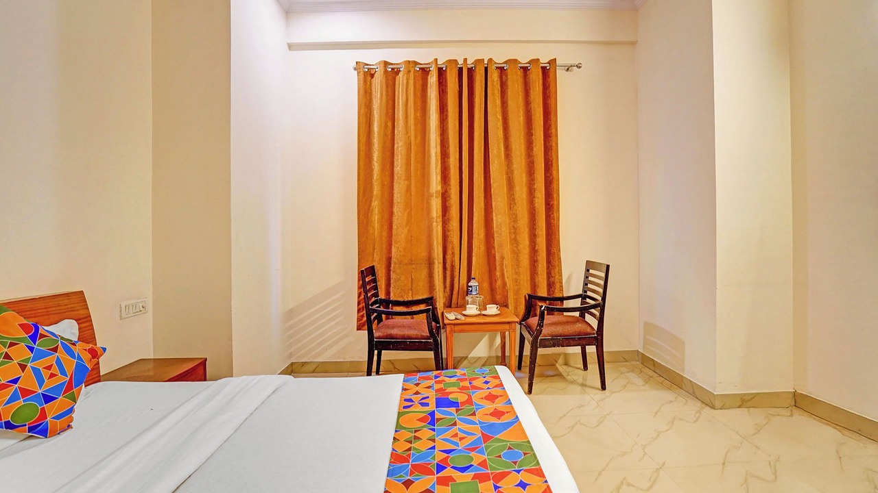 Photo of Bedroom in Sector 70