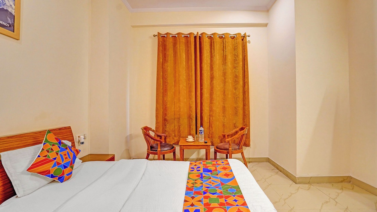 Photo of Bedroom in Sector 70