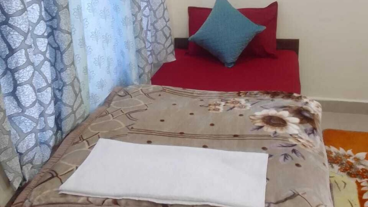Photo of Bedroom in Pipalkoti