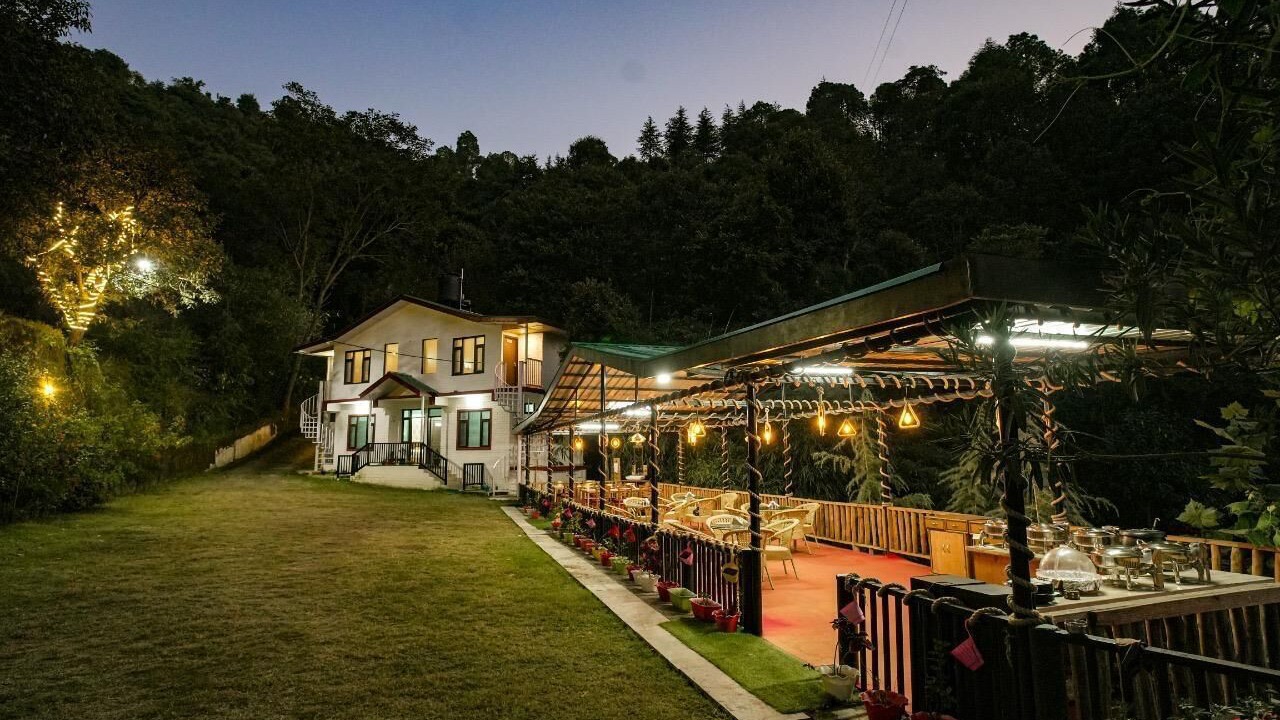 Photo of Outdoor in Shoghi