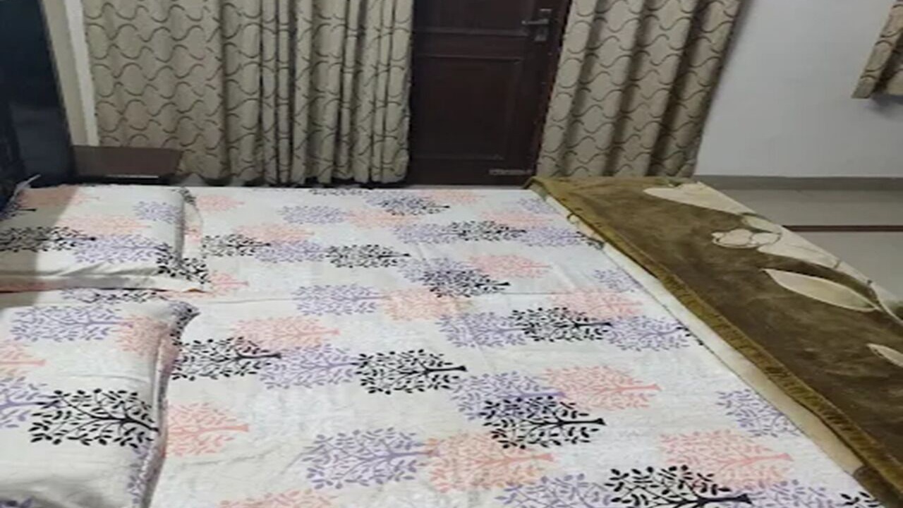 Photo of Bedroom in Kumarhatti