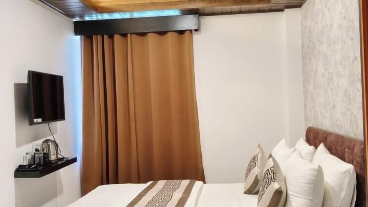 Photo of Bedroom in Rishop