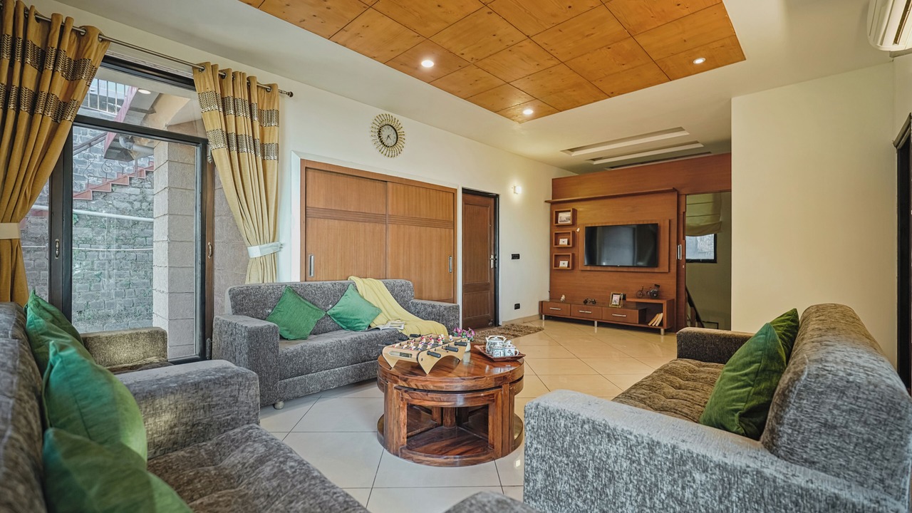 Photo of Livingroom in Kasauli