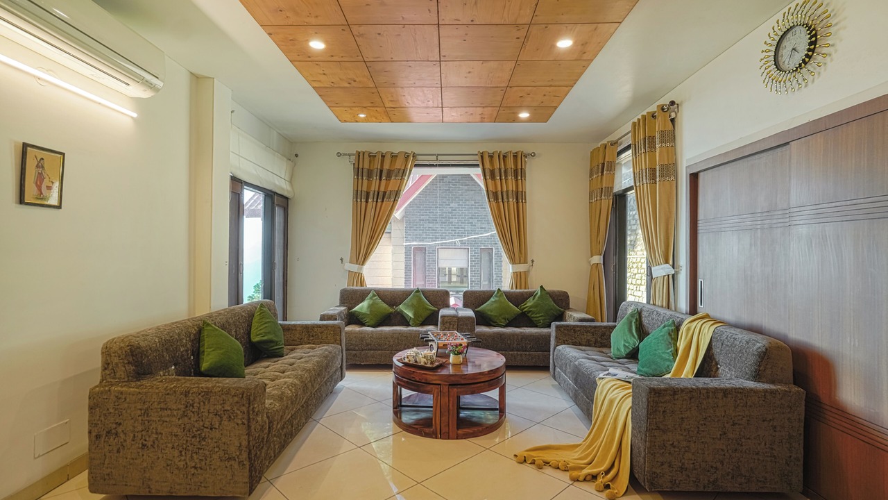 Photo of Livingroom in Kasauli