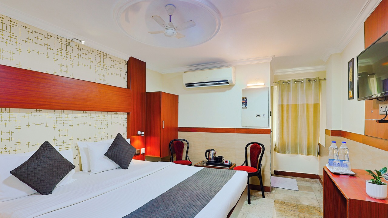 Photo of Bedroom in Tiruchirappalli
