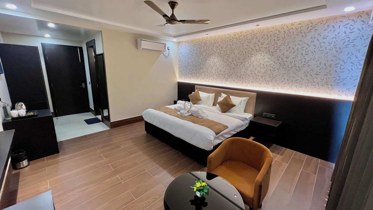 Photo of Bedroom in Lansdowne