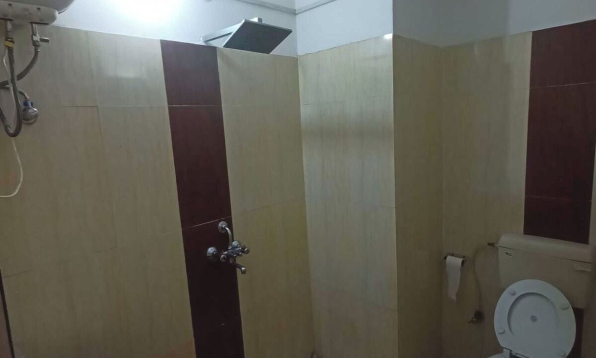 Photo of Bathroom in Tehri