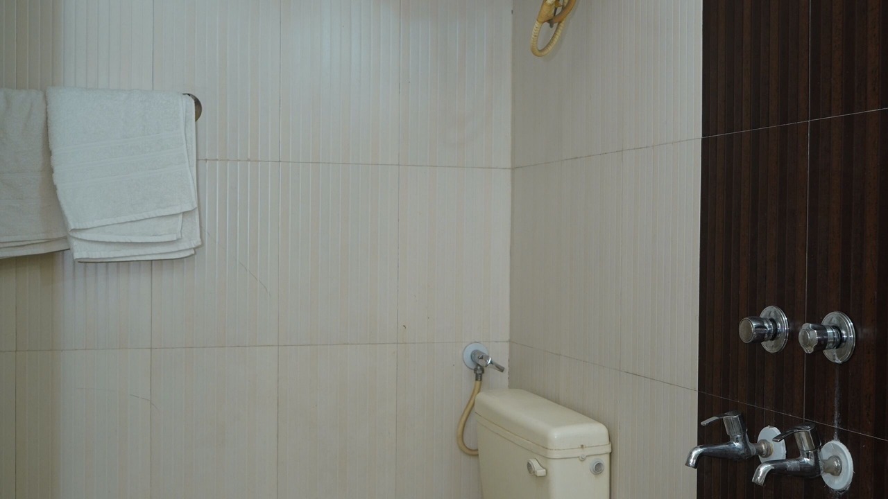 Photo of Bathroom in Manimajra