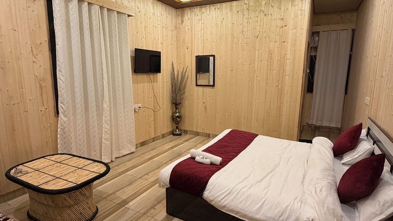 Photo of Bedroom in Mohaan