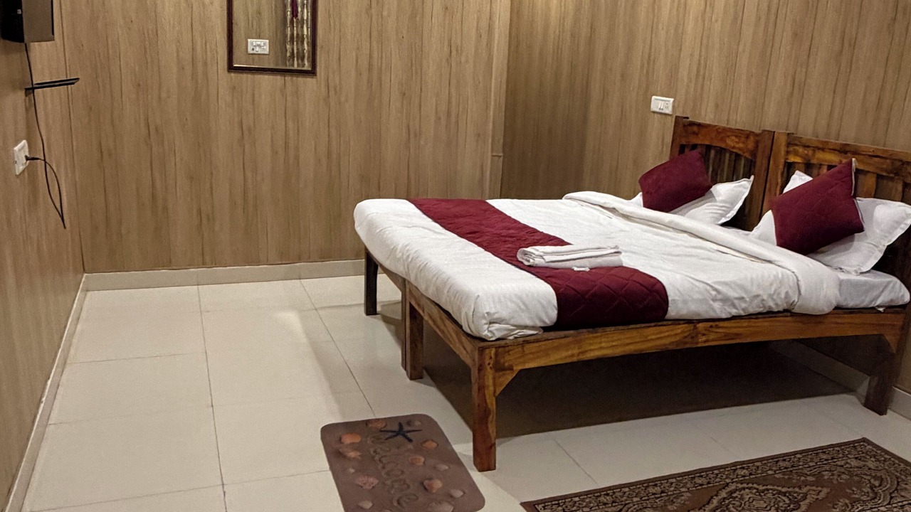 Photo of Bedroom in Mohaan
