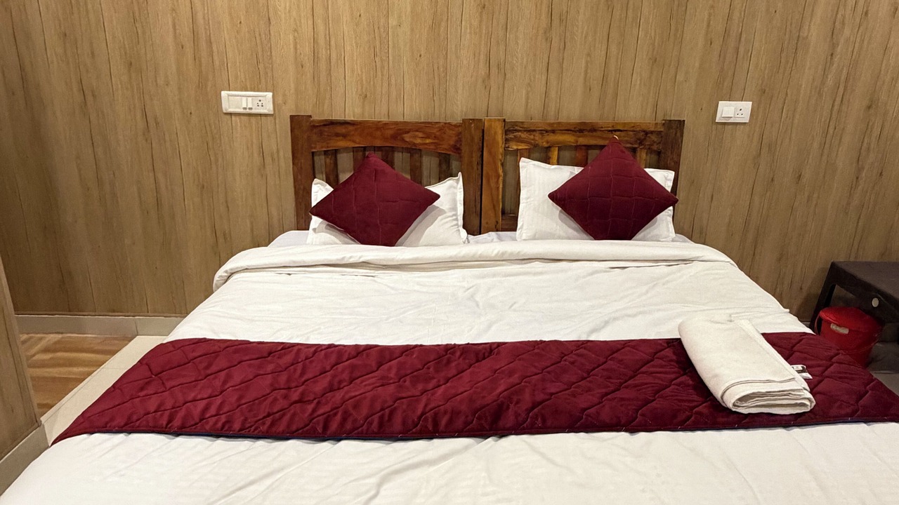 Photo of Bedroom in Mohaan