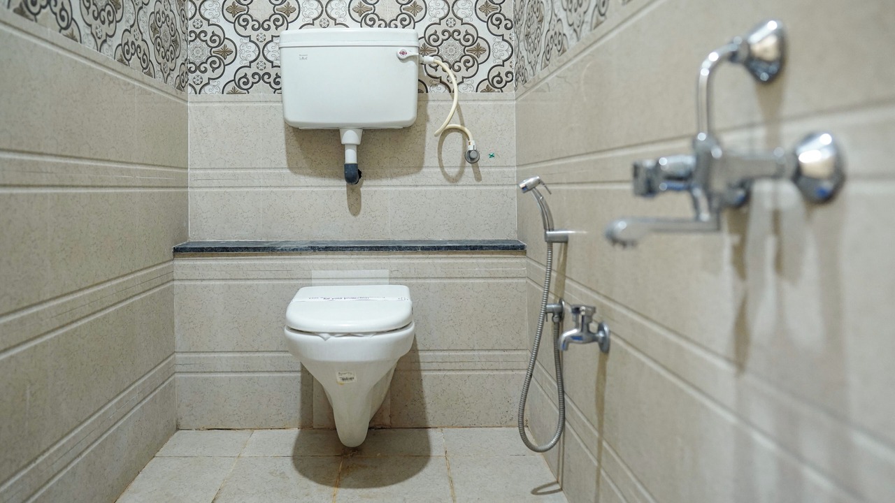 Photo of Bathroom in Dharapuram