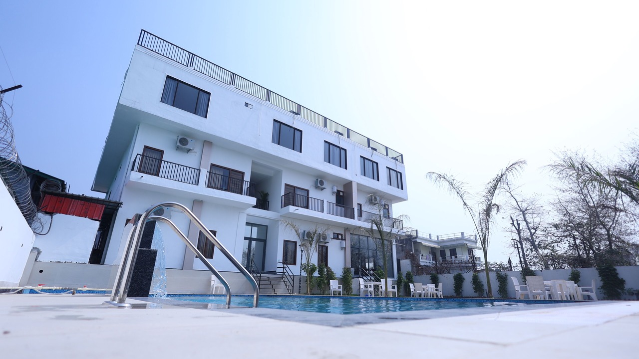 Photo of Outdoor in Ramnagar