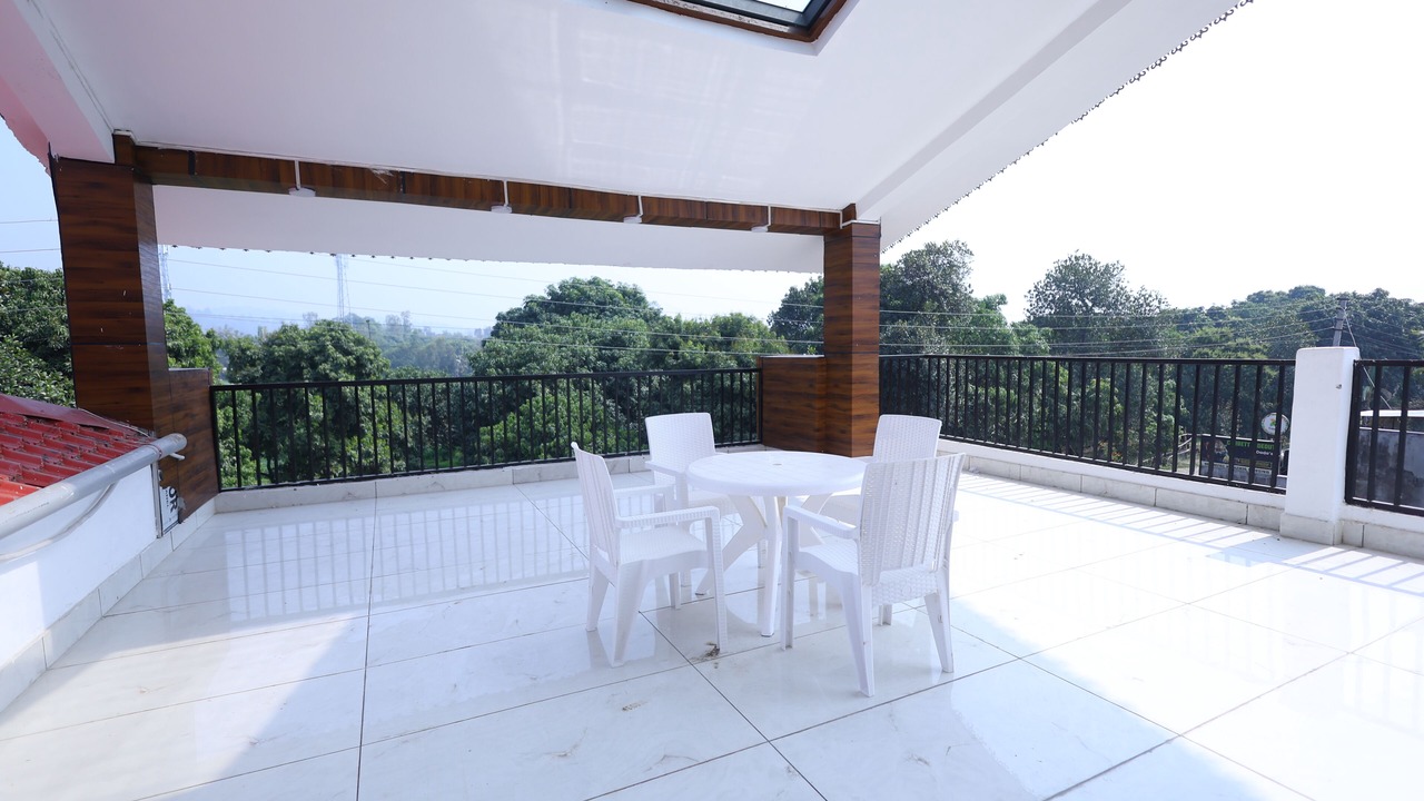Photo of Outdoor in Ramnagar