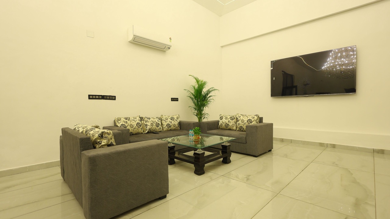 Photo of Livingroom in Ramnagar