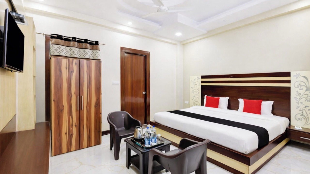 Photo of Bedroom in Haridwar