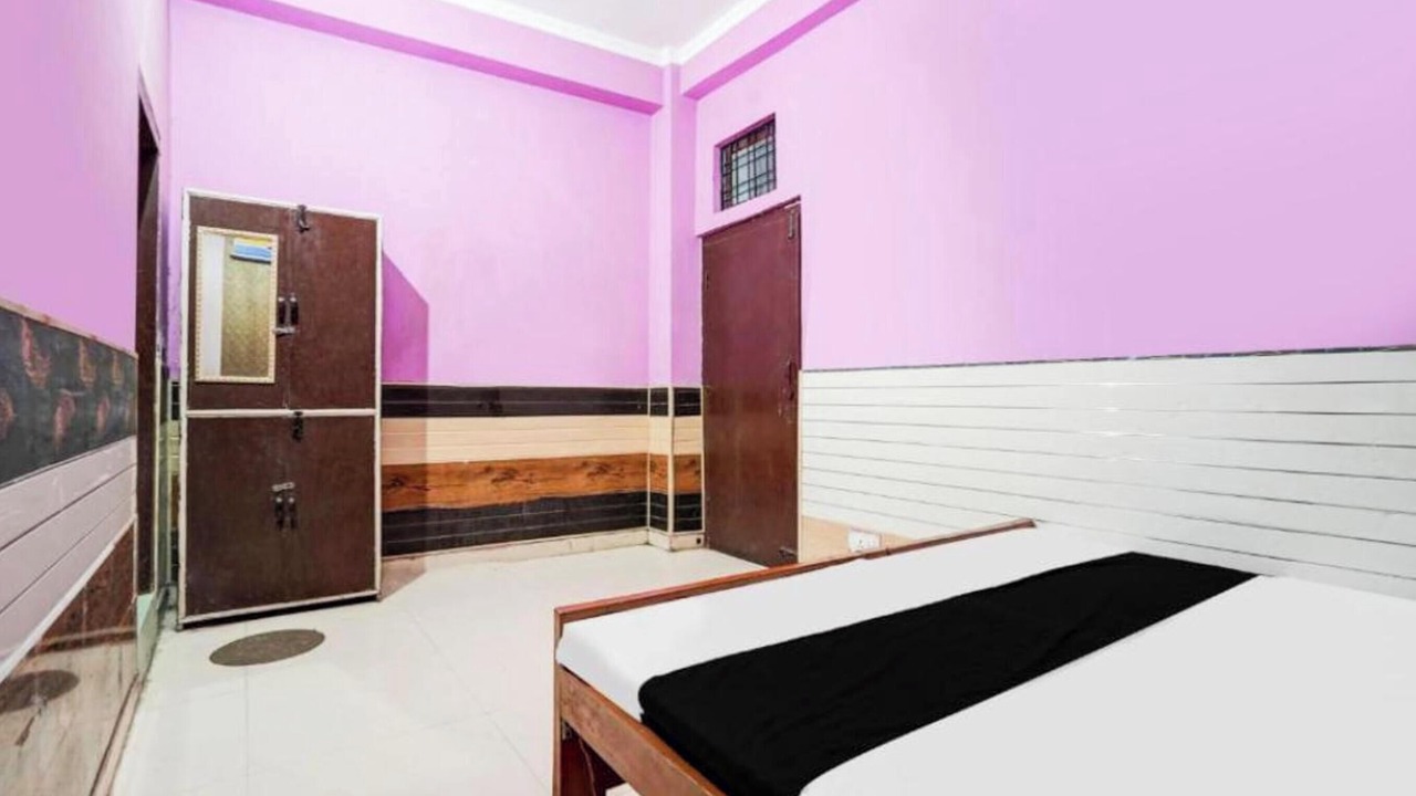 Photo of Bedroom in Haldwani