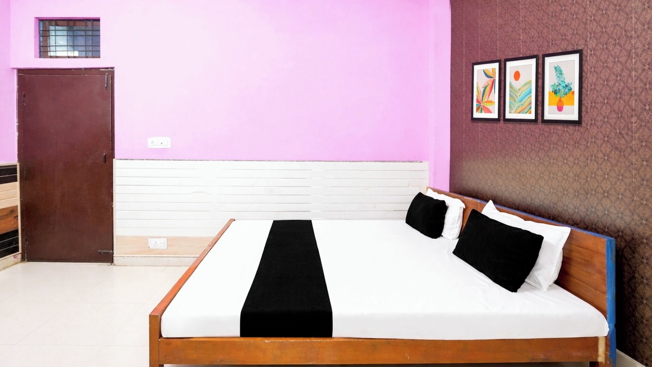 Photo of Bedroom in Haldwani