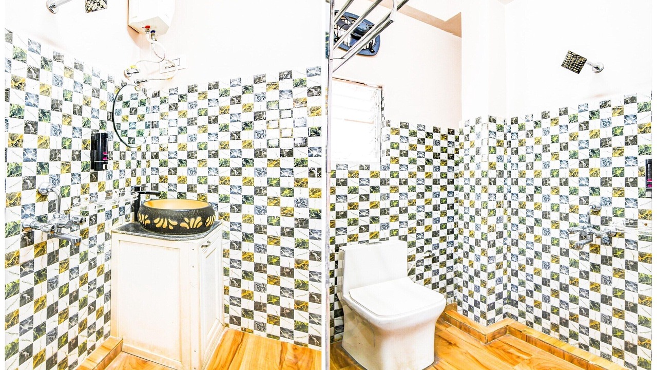 Photo of Bathroom in South Dum Dum