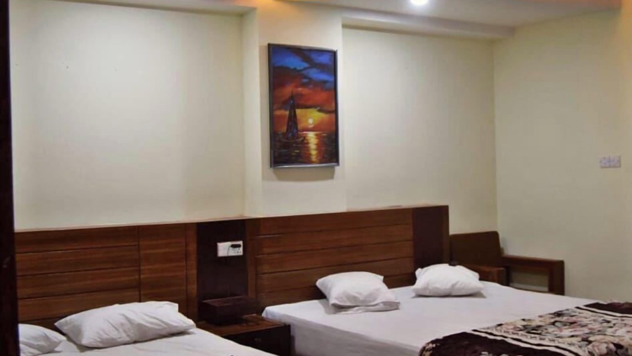 Photo of Bedroom in Dhaka Division