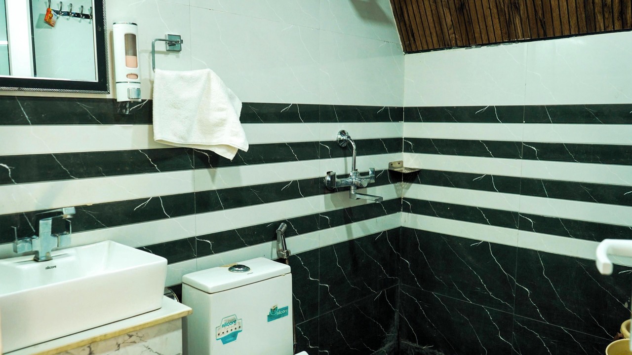 Photo of Bathroom in Sirala