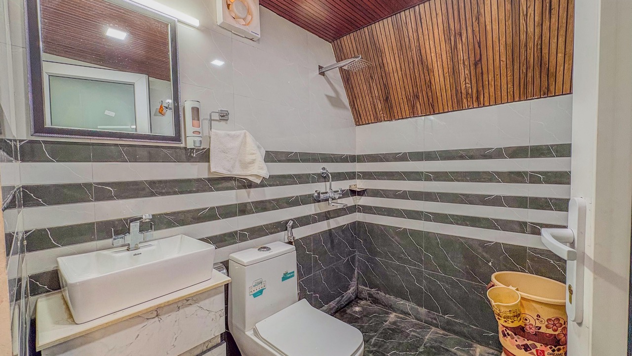Photo of Bathroom in Sirala