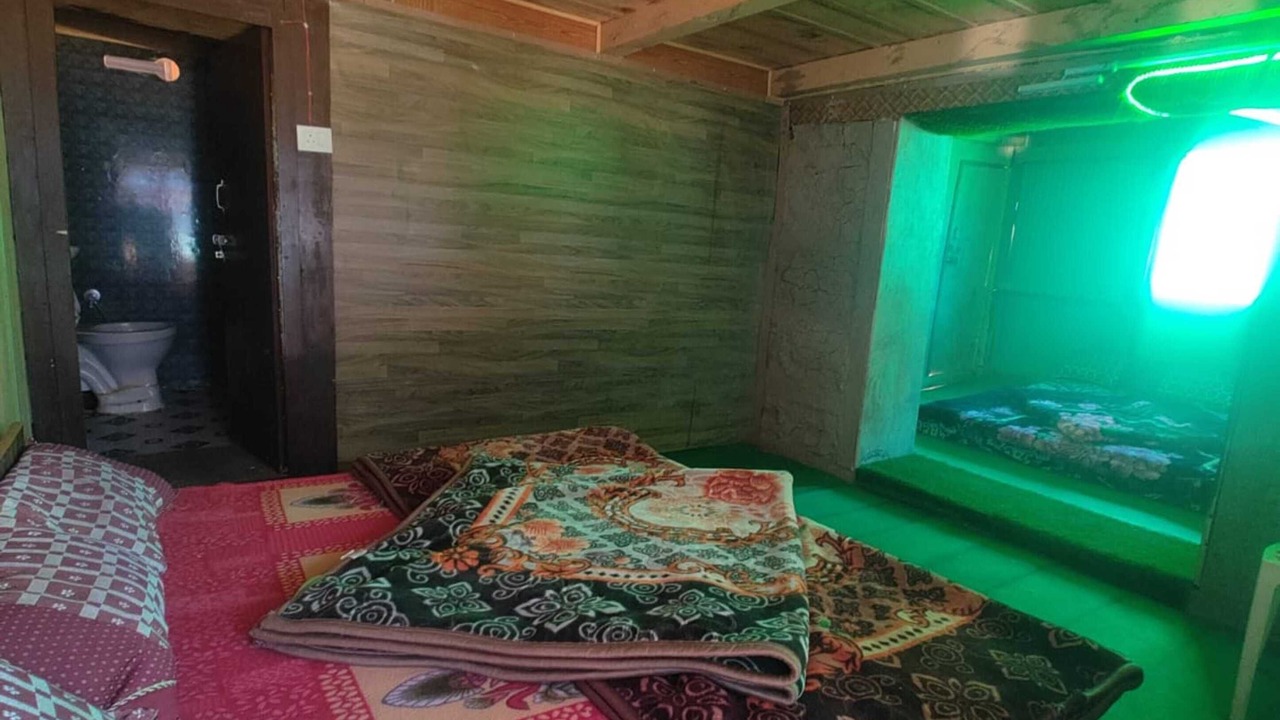 Photo of Bedroom in Kullu