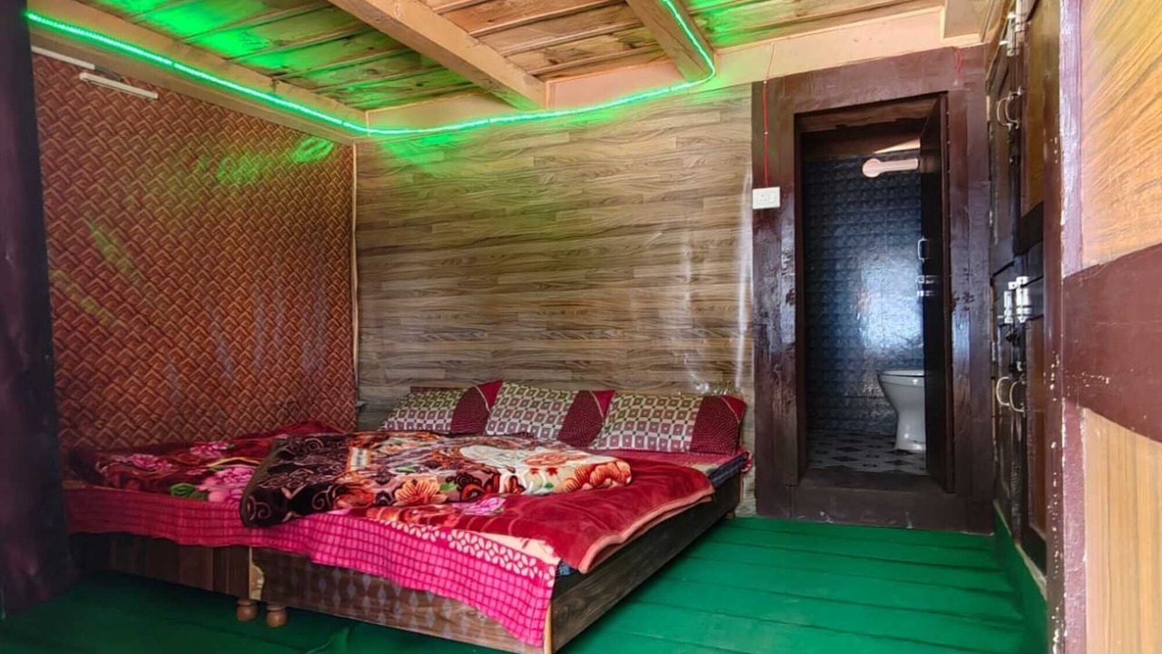 Photo of Bedroom in Kullu