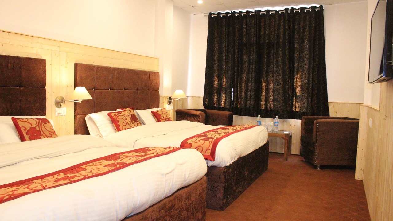 Photo of Bedroom in Narainkoti