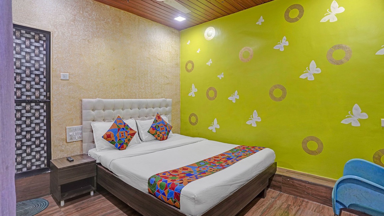 Photo of Bedroom in Parel