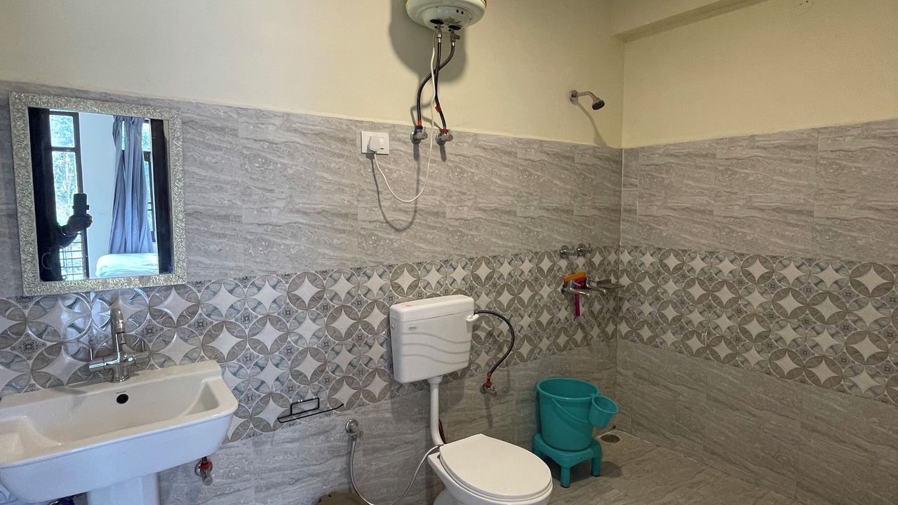 Photo of Bathroom in Bhagsu Nag