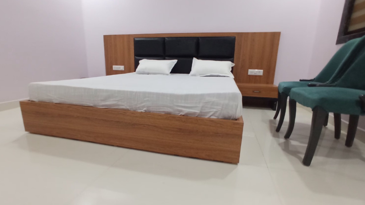 Photo of Bedroom in Shikohabad