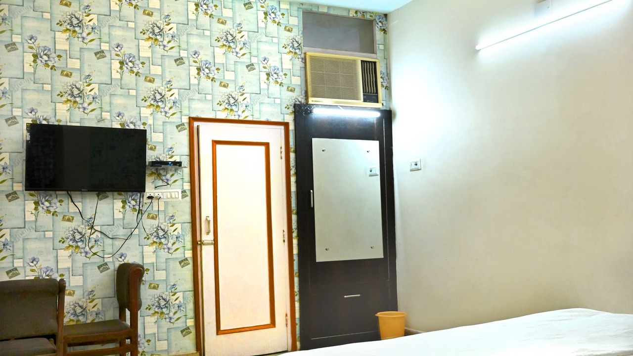 Photo of Bedroom in Jagadhri