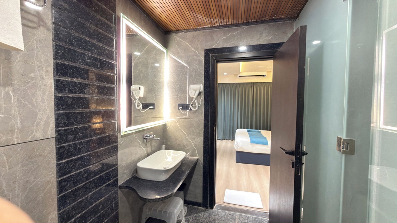 Photo of Bathroom in Rau