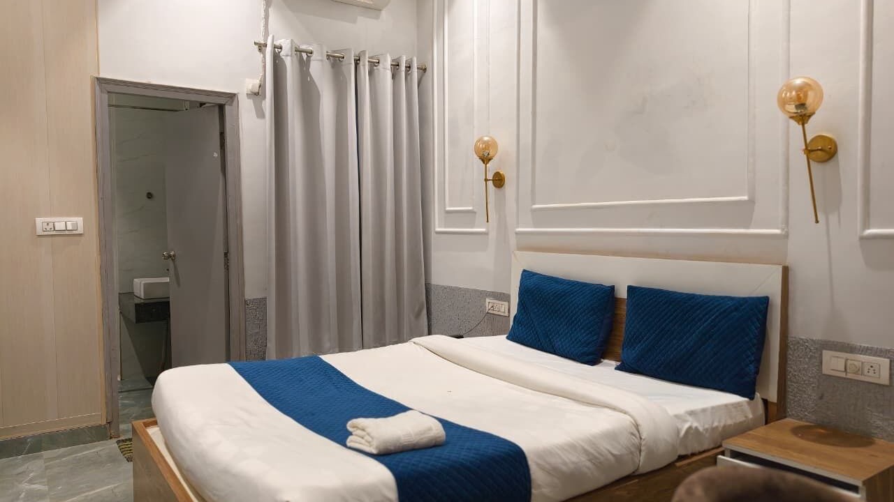 Photo of Bedroom in Rishikesh