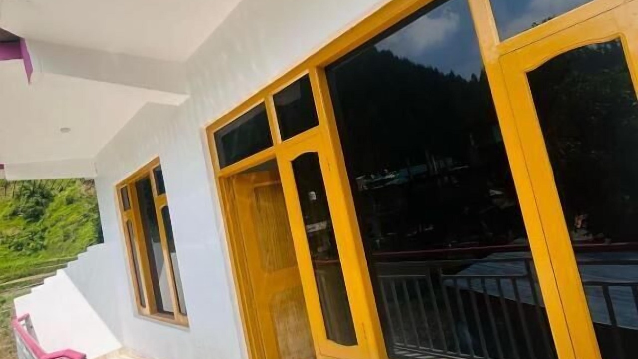 Photo of Patio Balcony in Barot