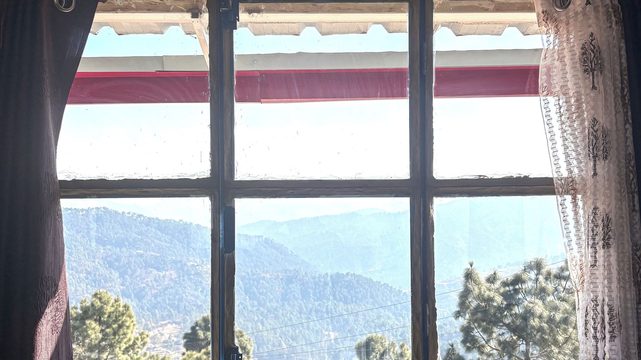 Photo of Bedroom in Almora