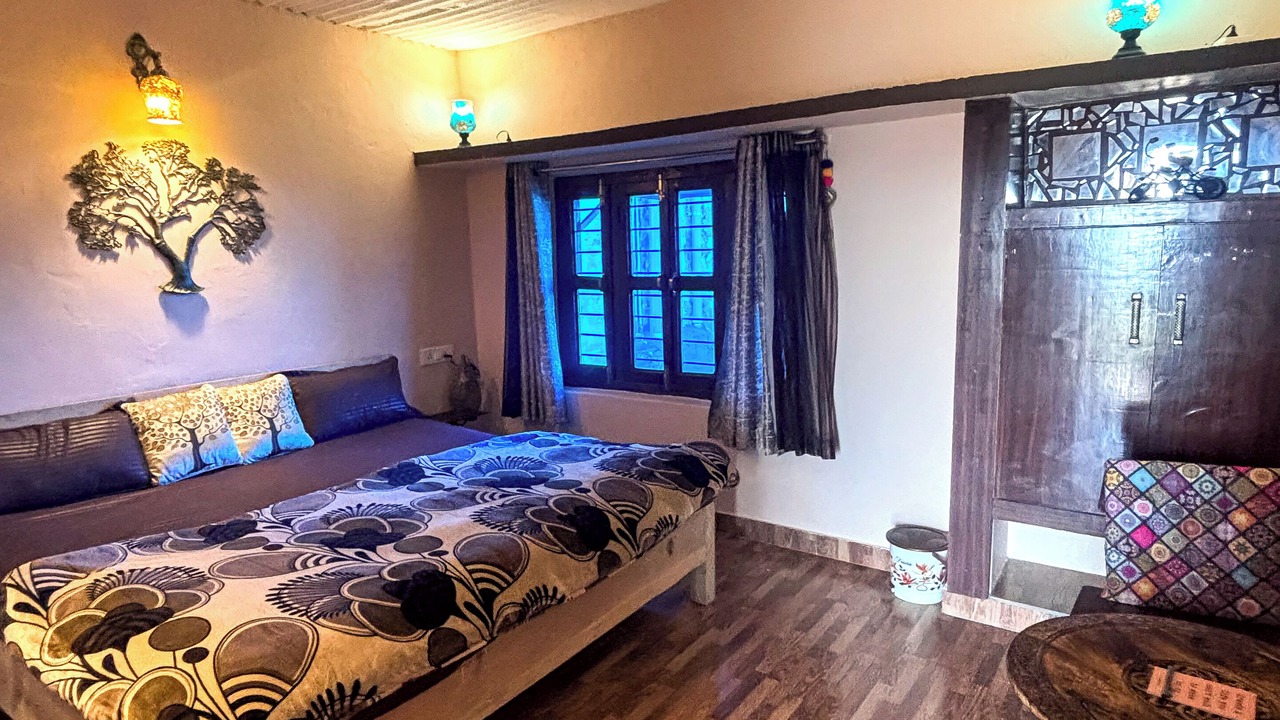 Photo of Bedroom in Almora