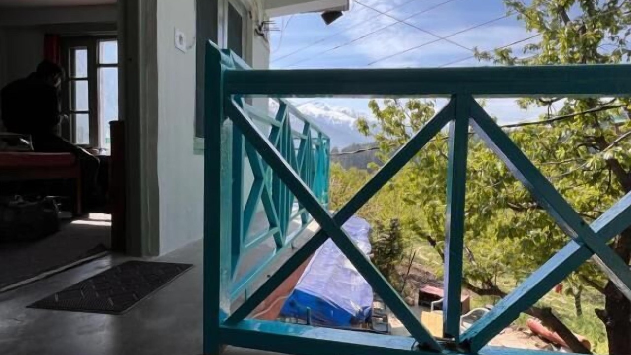 Photo of Bedroom in Old Manali