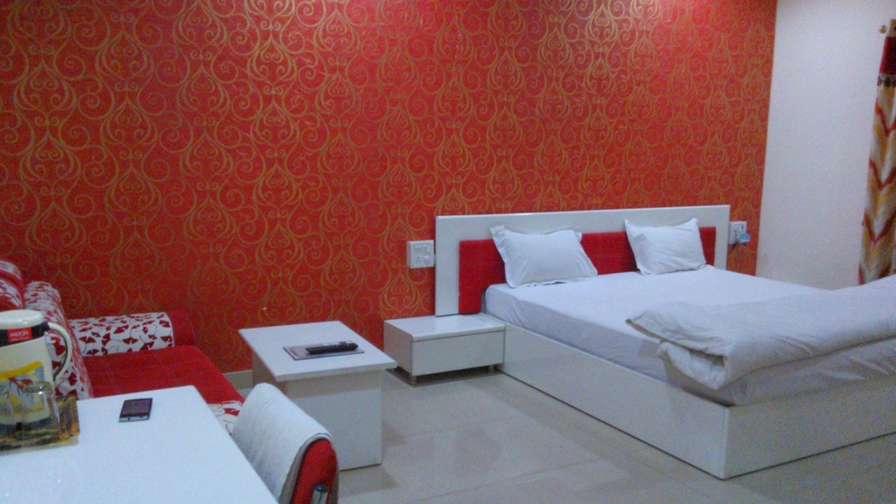 Photo of Bedroom in Mandsaur